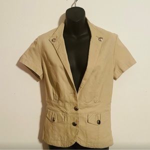 White House Black Market Short Sleeve Jacket